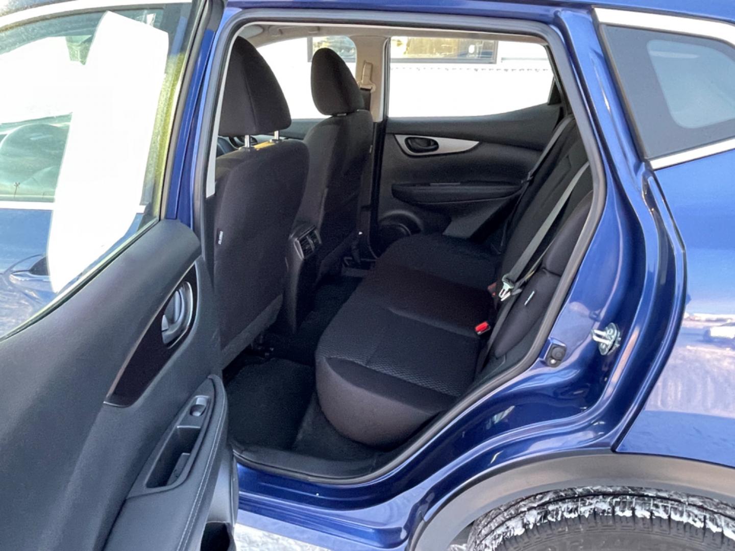 2022 Blue /charcoal cloth Nissan Rogue Sport S AWD (JN1BJ1AW3NW) with an 2.0L L4 DOHC 16V engine, CVT transmission, located at 1960 Industrial Drive, Wasilla, 99654, (907) 274-2277, 61.573475, -149.400146 - Photo#9